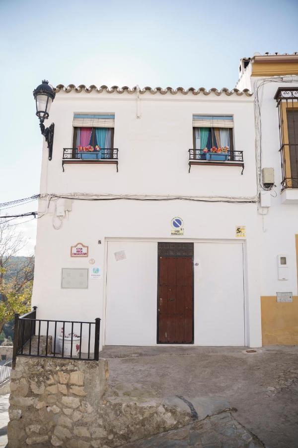 Casa Singular Y Con Encanto Баэна Экстерьер фото
